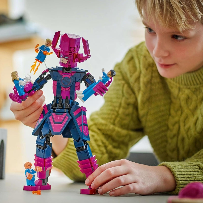 LEGO Marvel Les Quatre Fantastiques – Set galactus avec figurines super-héros