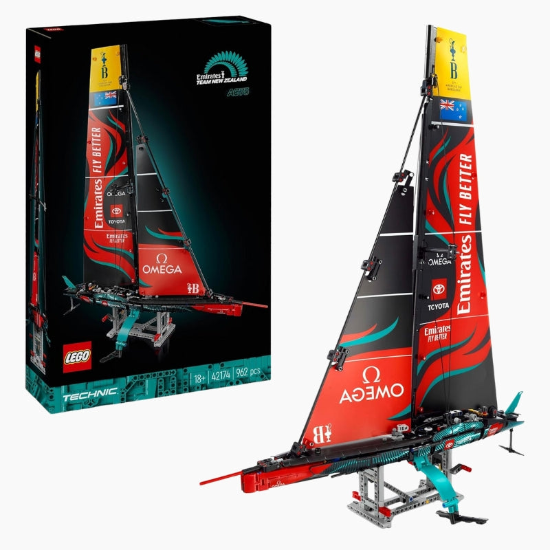 LEGO Technic Yacht Emirates Team